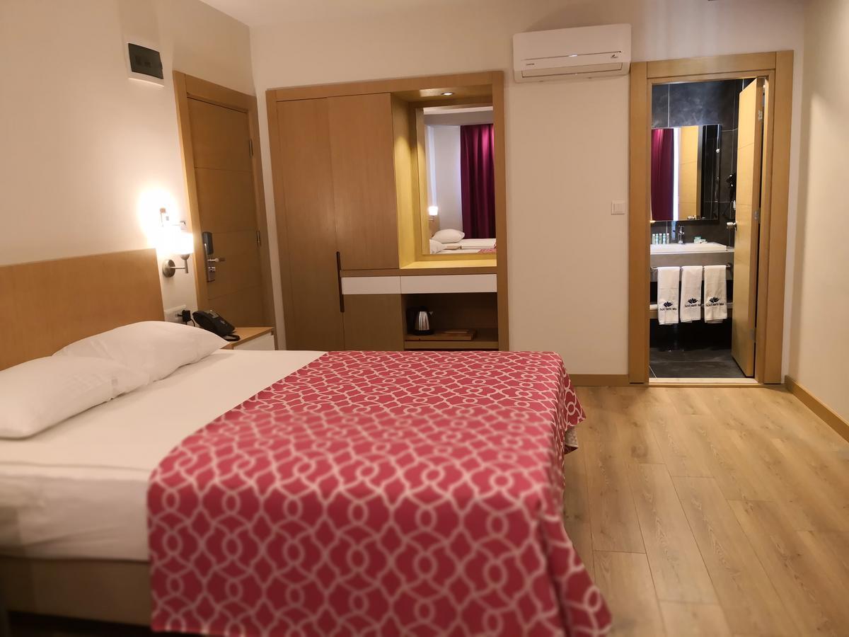 Hotel Derin Ma Sorgun マナウガト エクステリア 写真