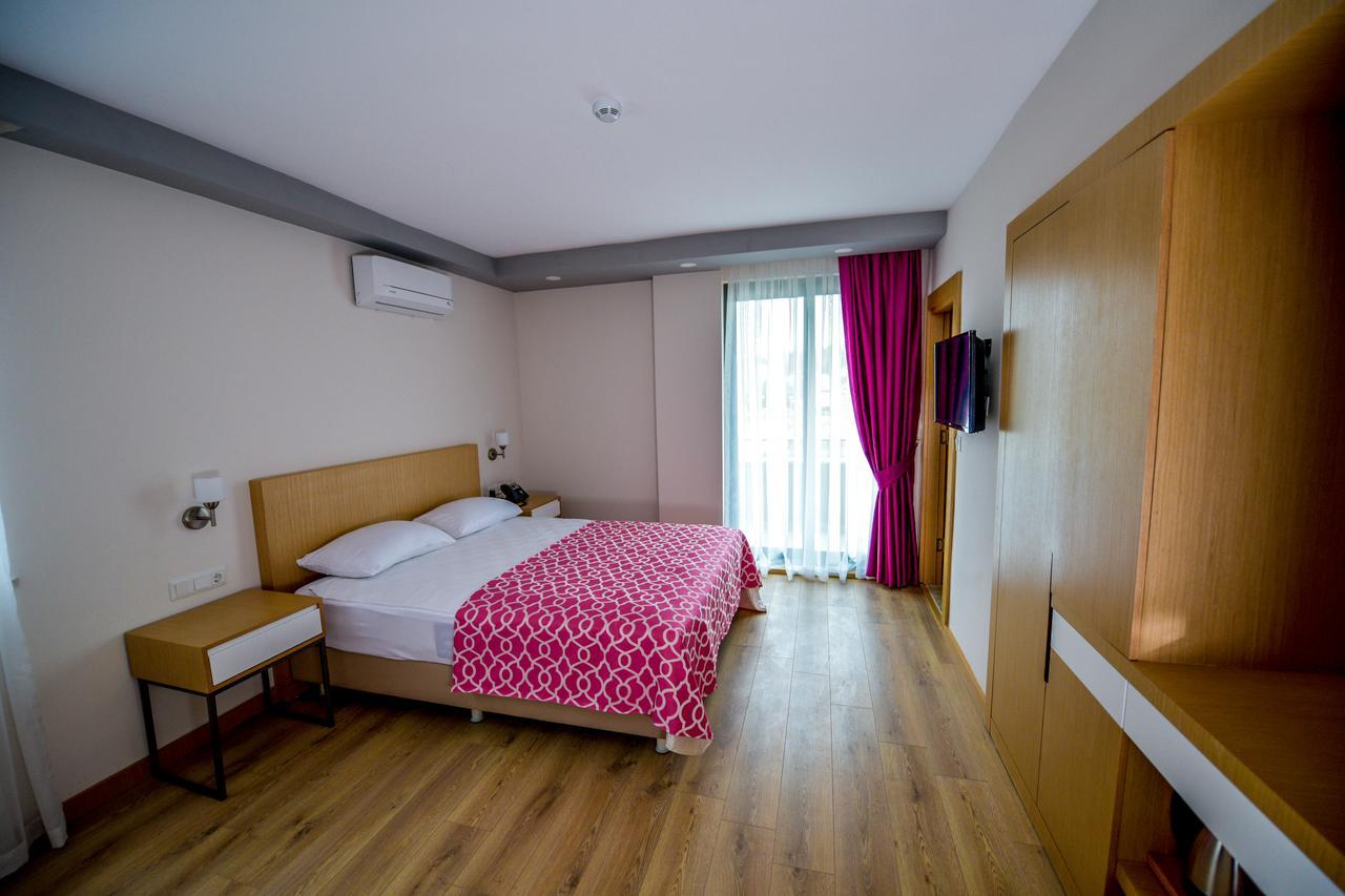 Hotel Derin Ma Sorgun マナウガト エクステリア 写真